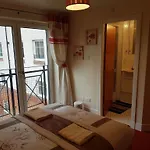 Edinburgh City Deluxe Apartment
